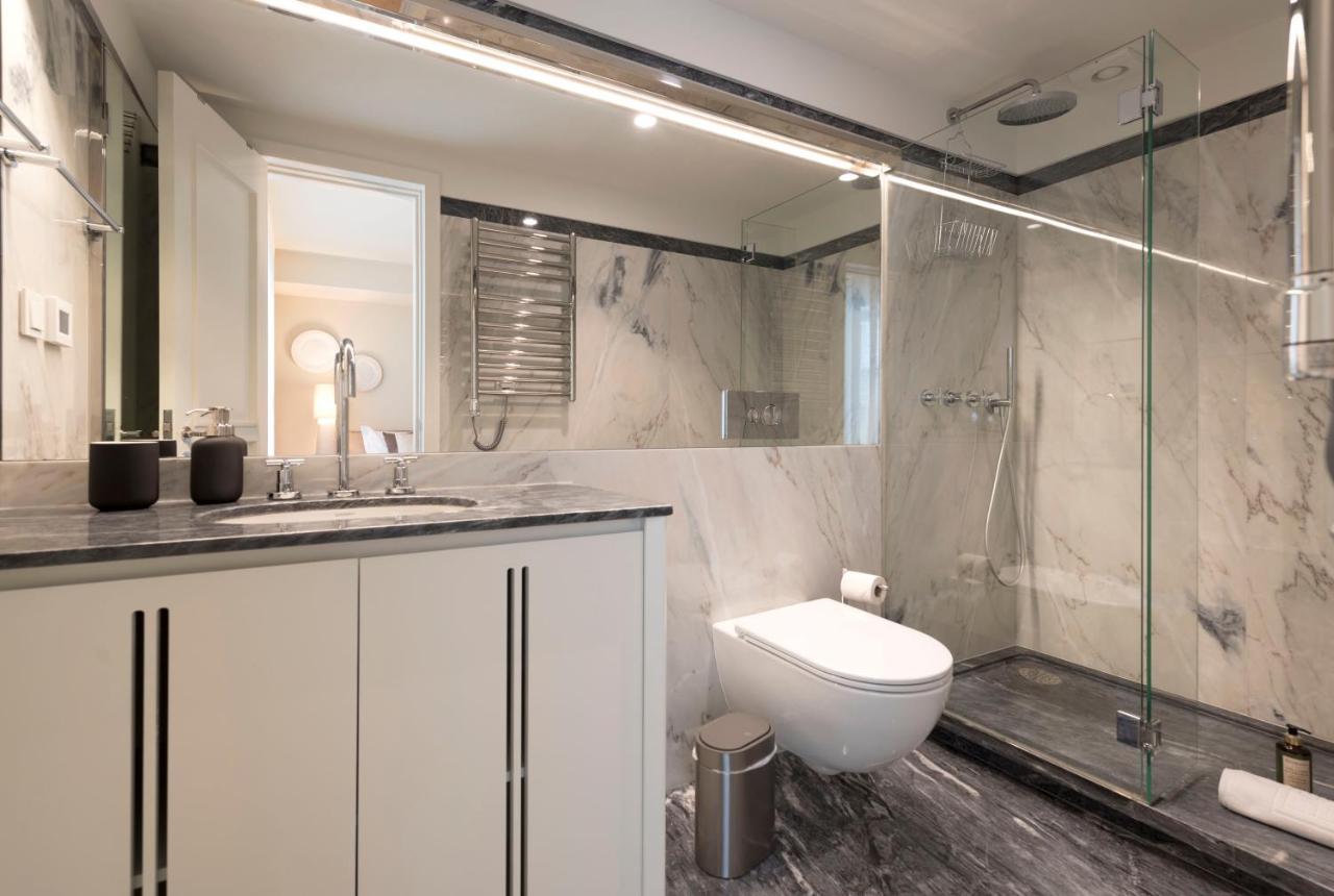 Emporium Deluxe 3Br Apartment W/ Private Parking By Lovelystay OOporto Extérieur photo