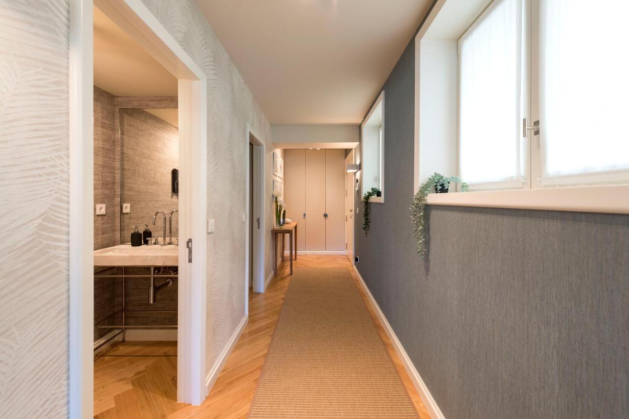 Emporium Deluxe 3Br Apartment W/ Private Parking By Lovelystay OOporto Extérieur photo